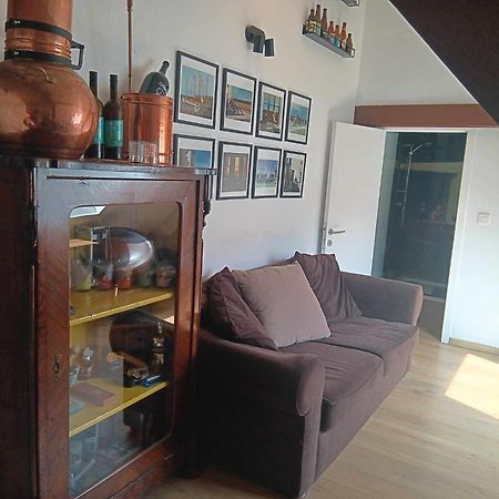 Bed and Breakfast Quartier Leonard Гент Экстерьер фото